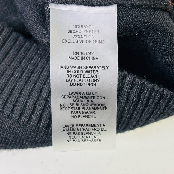 Sioni Milano Chic Black Feathered Sleeve Top - Picture 4 of 7